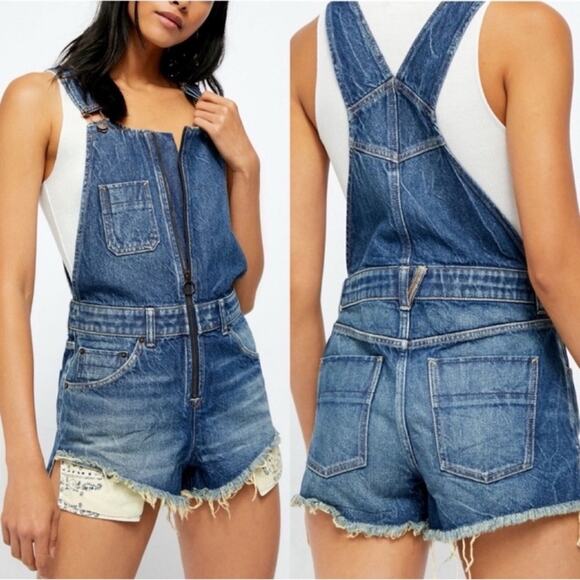 Free People Sunkissed Denim Short Overalls Zip Front Jean Shortalls NEW Size 0 - Picture 1 of 7